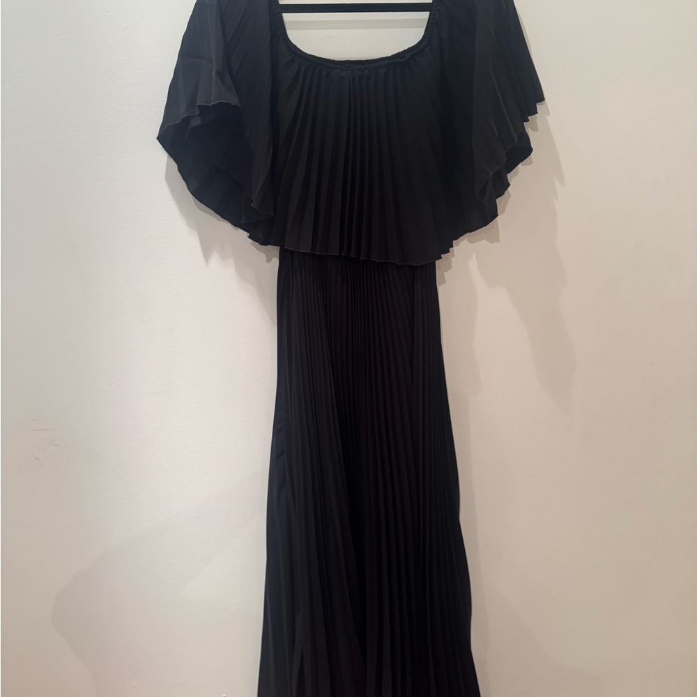 Altar'd State Black Pleated Maxi Dress. Size M.
